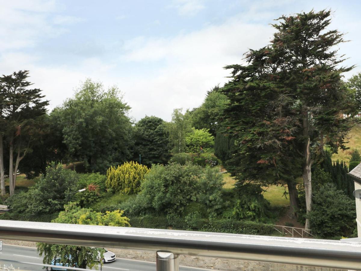 The Office Gardens, Apartment 3 Whitby Bagian luar foto